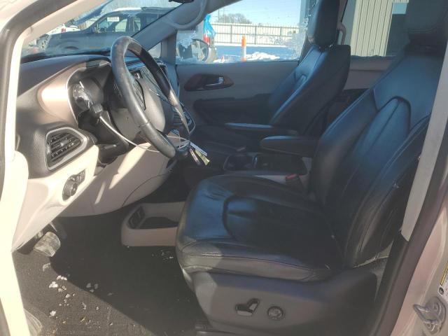 Photo 7 from auction – 2017 CHRYSLER PACIFICA T with VIN 2C4RC1BG6HR670569