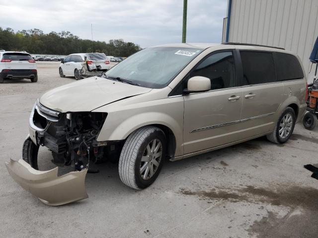 CHRYSLER TOWN & COU 2014 with VIN 2C4RC1BG6ER343696 - Photo from auction