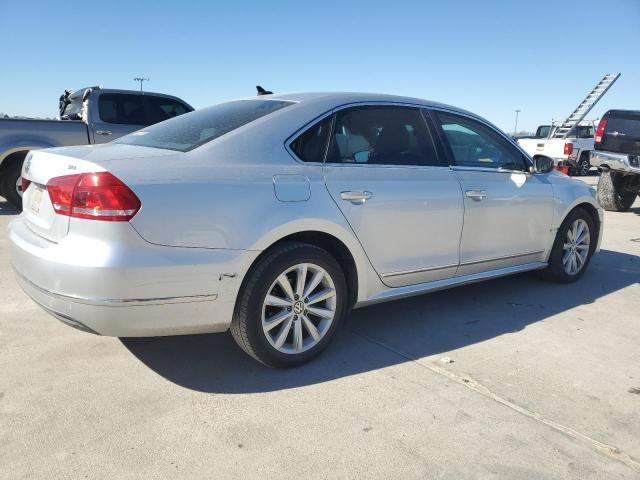 Photo 3 from auction – 2012 VOLKSWAGEN PASSAT SEL with VIN 1VWCH7A31CC057539