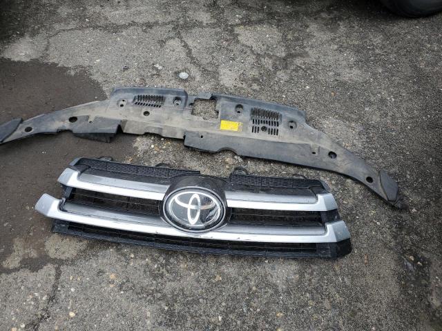 Photo 13 from auction – 2017 TOYOTA HIGHLANDER with VIN 5TDJZRFHXHS431031