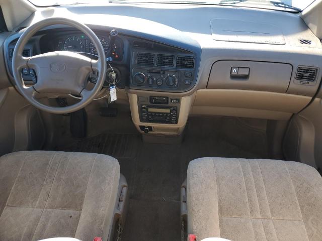 Photo 8 from auction – 2000 TOYOTA SIENNA LE with VIN 4T3ZF13C2YU315732