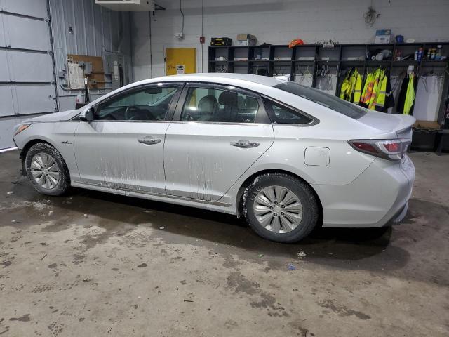 Photo 2 from auction – 2016 HYUNDAI SONATA HYB with VIN KMHE24L17GA015560