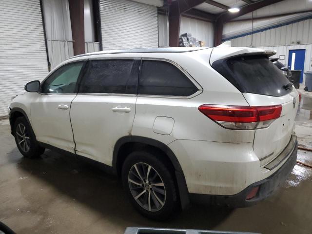 Photo 2 from auction – 2019 TOYOTA HIGHLANDER with VIN 5TDJZRFH4KS716430
