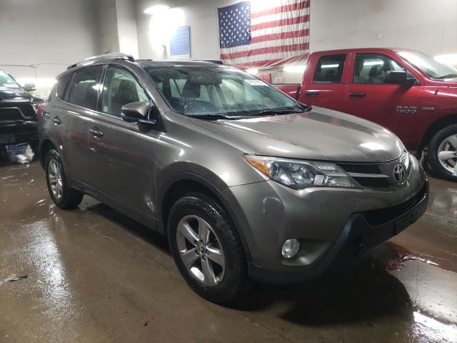 Photo 4 from auction – 2015 TOYOTA RAV4 XLE with VIN JTMRFREV8FD133752