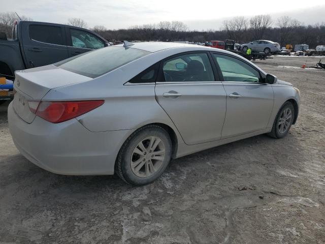 Photo 3 from auction – 2012 HYUNDAI SONATA GLS with VIN 5NPEB4AC9CH454058