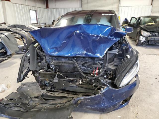 Photo 5 from auction – 2017 TESLA MODEL X with VIN 5YJXCAE2XHF044087
