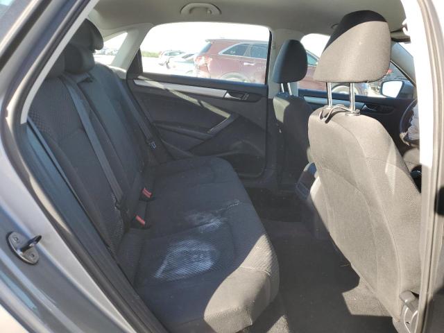 Photo 10 from auction – 2013 VOLKSWAGEN PASSAT S with VIN 1VWAP7A37DC151338