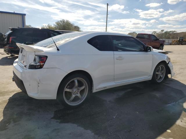 Photo 3 from auction – 2014 TOYOTA SCION TC with VIN JTKJF5C74E3067353