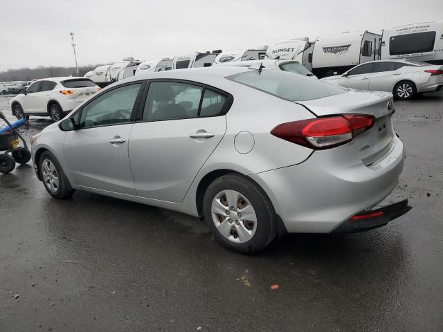 Photo 2 from auction – 2017 KIA FORTE LX with VIN 3KPFK4A73HE048618