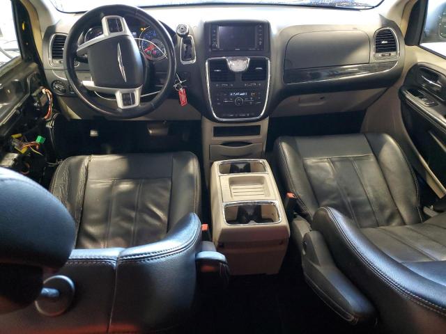 Photo 8 from auction – 2014 CHRYSLER TOWN & COU with VIN 2C4RC1BG5ER327084