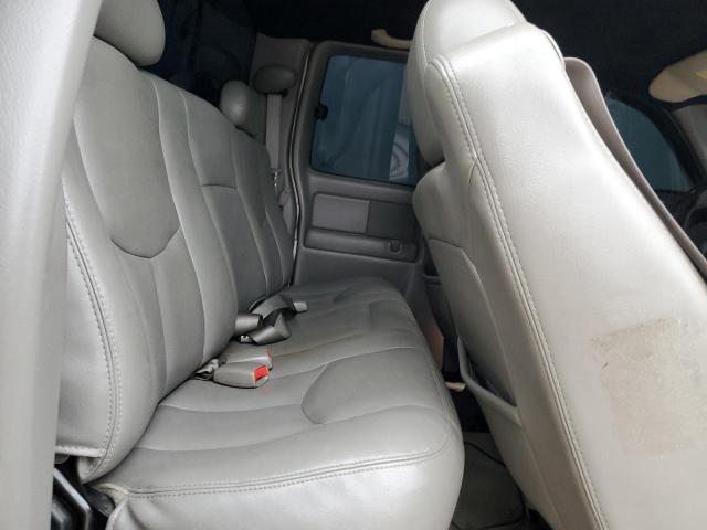 Photo 10 from auction – 2004 GMC NEW SIERRA with VIN 2GTEK19T741303810