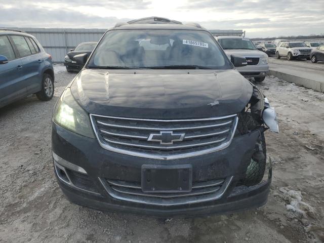 Photo 5 from auction – 2017 CHEVROLET TRAVERSE L with VIN 1GNKVGKD5HJ345301