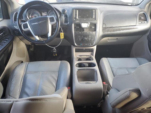 Photo 8 from auction – 2014 CHRYSLER TOWN & COU with VIN 2C4RC1GG8ER225478