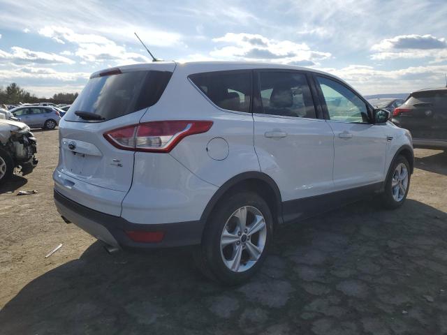 Photo 3 from auction – 2016 FORD ESCAPE SE with VIN 1FMCU9GX6GUB90331