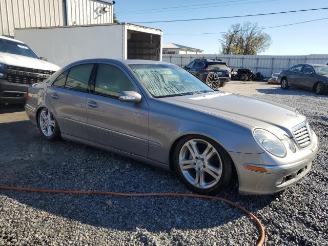 Photo 4 from auction – 2004 MERCEDES-BENZ E 500 with VIN WDBUF70J64A494820