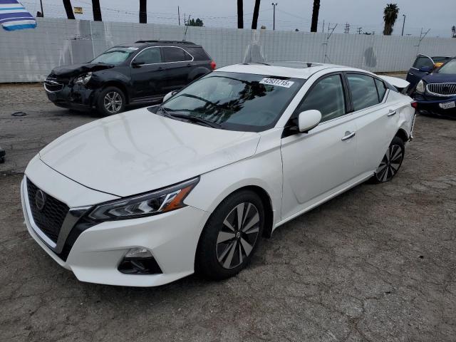 NISSAN ALTIMA SV 2019 with VIN 1N4BL4DV9KN305604 - Photo from auction