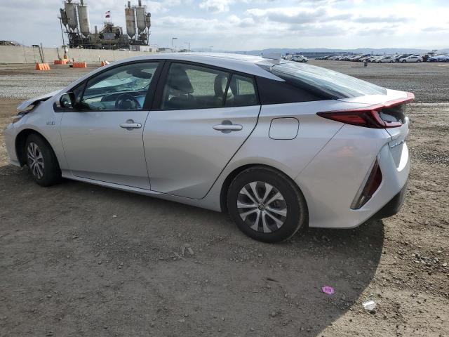 Photo 2 from auction – 2022 TOYOTA PRIUS PRIM with VIN JTDKAMFP0N3219967