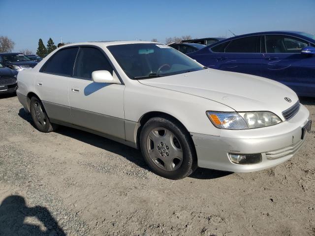 Photo 4 from auction – 2001 LEXUS ES 300 with VIN JT8BF28G910312953