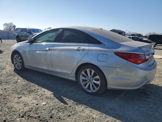 Photo 2 from auction – 2013 HYUNDAI SONATA SE with VIN 5NPEC4AB0DH562963