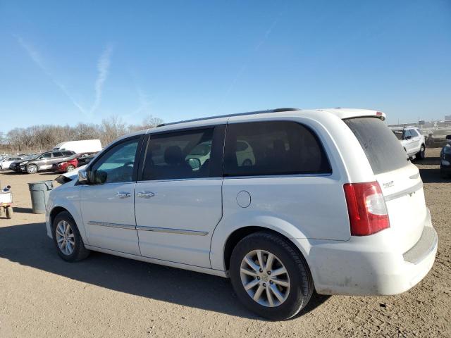 Photo 2 from auction – 2015 CHRYSLER TOWN & COU with VIN 2C4RC1GG6FR742540