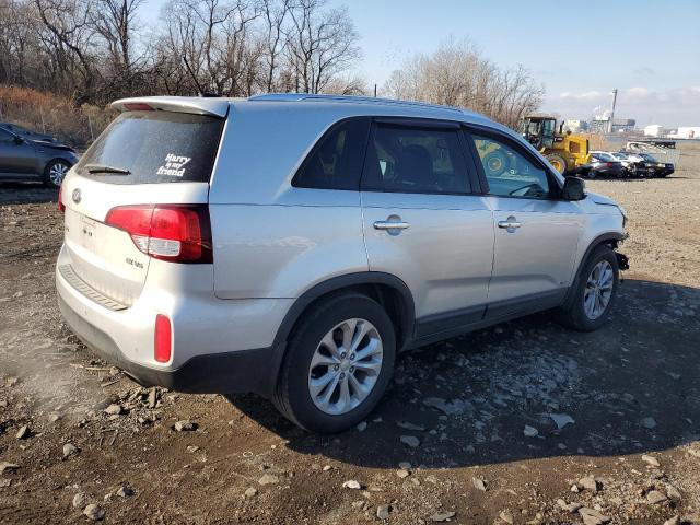 Photo 3 from auction – 2015 KIA SORENTO EX with VIN 5XYKUDA79FG617531