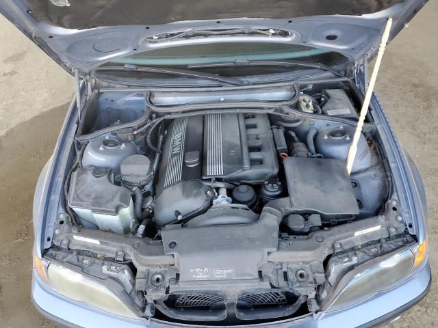 Photo 11 from auction – 2002 BMW 325 I with VIN WBAEV33462KL78187
