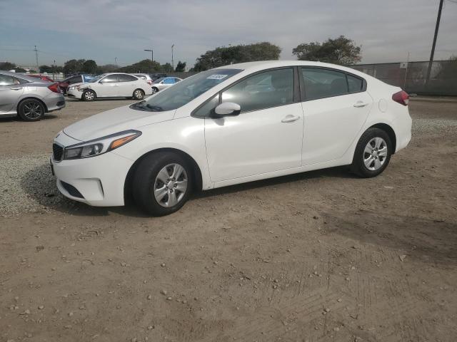 Photo 1 from auction – 2018 KIA FORTE LX with VIN 3KPFK4A73JE271571