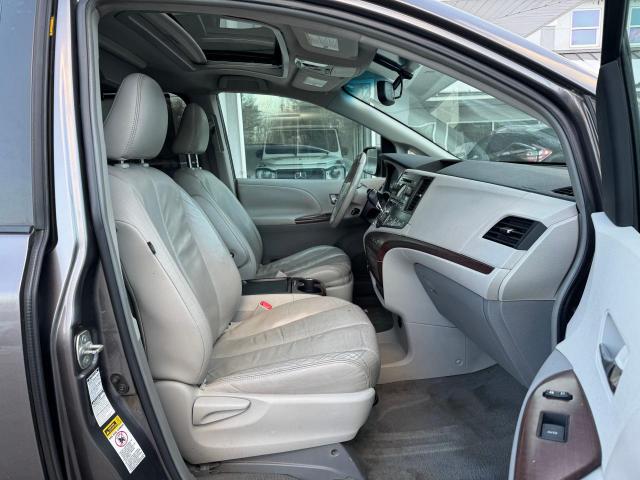 Photo 5 from auction – 2011 TOYOTA SIENNA XLE with VIN 5TDDK3DC8BS002466