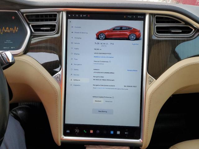 Photo 9 from auction – 2013 TESLA MODEL S with VIN 5YJSA1CN3DFP11721