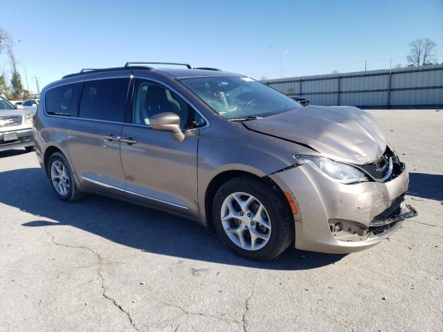 Photo 4 from auction – 2017 CHRYSLER PACIFICA T with VIN 2C4RC1BG2HR598723