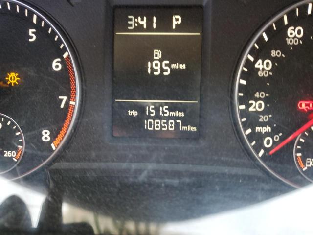 Photo 9 from auction – 2014 VOLKSWAGEN PASSAT S with VIN 1VWAS7A3XEC068597