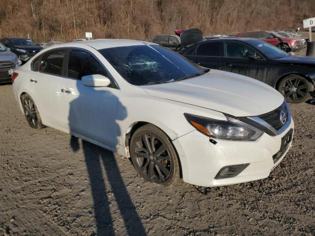 Photo 4 from auction – 2016 NISSAN ALTIMA 2.5 with VIN 1N4AL3AP1GN321136