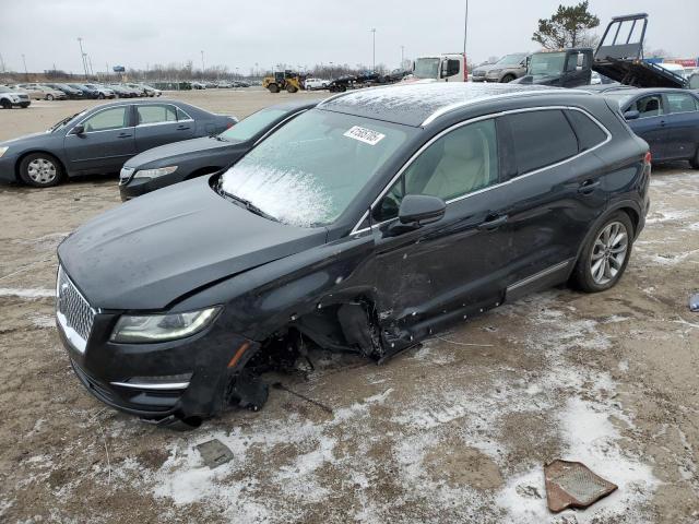 LINCOLN MKC SELECT 2019 with VIN 5LMCJ2D95KUL22149 - Photo from auction