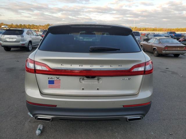 Photo 6 from auction – 2017 LINCOLN MKX RESERV with VIN 2LMPJ8LR3HBL45425