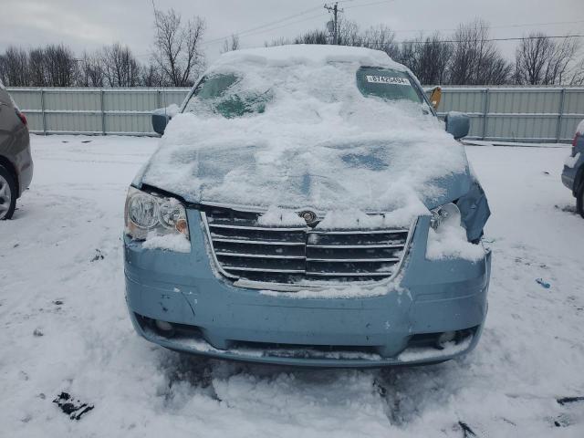 Photo 5 from auction – 2010 CHRYSLER TOWN & COU with VIN 2A4RR5D11AR113146