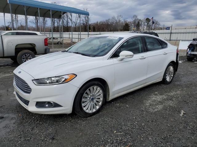 FORD FUSION SE 2016 with VIN 3FA6P0LU4GR317641 - Photo from auction