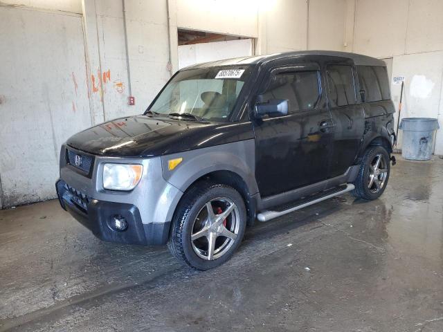 HONDA ELEMENT EX 2004 with VIN 5J6YH18634L013804 - Photo from auction