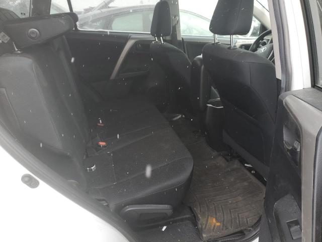 Photo 10 from auction – 2018 TOYOTA RAV4 LE with VIN 2T3BFREV9JW758223