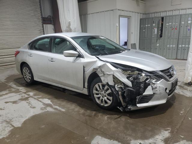 Photo 4 from auction – 2017 NISSAN ALTIMA 2.5 with VIN 1N4AL3AP4HC193942
