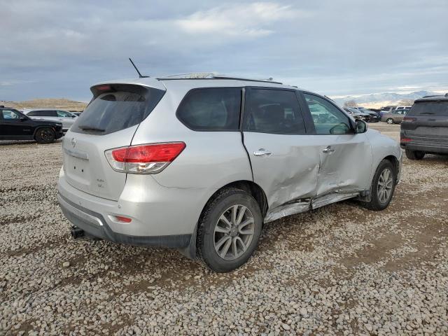 Photo 3 from auction – 2015 NISSAN PATHFINDER with VIN 5N1AR2MM5FC629193
