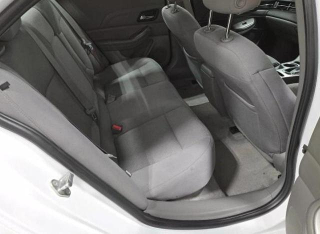 Photo 6 from auction – 2015 CHEVROLET MALIBU LS with VIN 1G11B5SL1FF201293