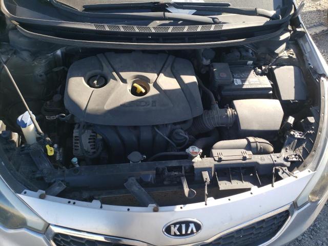 Photo 11 from auction – 2016 KIA FORTE LX with VIN KNAFK5A85G5535969