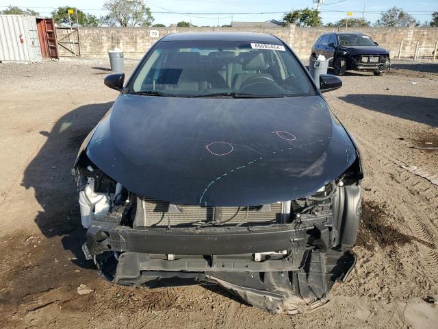 Photo 5 from auction – 2017 TOYOTA CAMRY LE with VIN 4T1BF1FK1HU697779