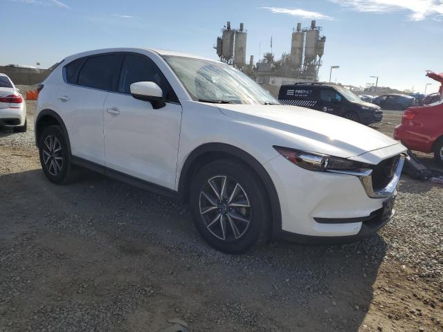 Photo 4 from auction – 2018 MAZDA CX-5 TOURI with VIN JM3KFACM5J0470870