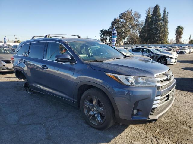 Photo 4 from auction – 2017 TOYOTA HIGHLANDER with VIN 5TDDZRFH4HS357280