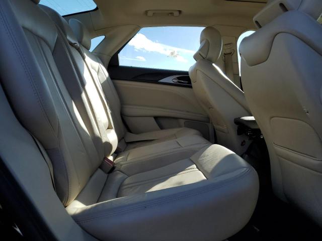 Photo 10 from auction – 2017 LINCOLN MKZ RESERV with VIN 3LN6L5F96HR627135