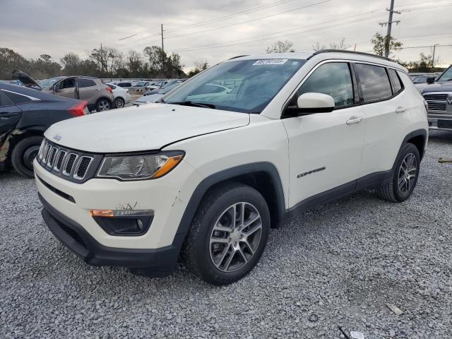 JEEP COMPASS LA 2018 with VIN 3C4NJCBB3JT469381 - Photo from auction