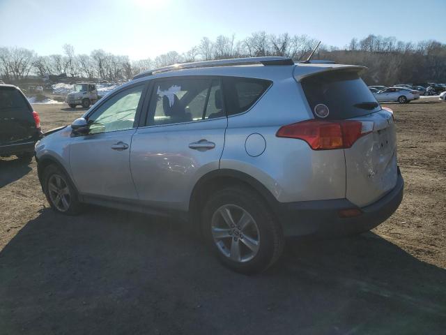 Photo 2 from auction – 2015 TOYOTA RAV4 XLE with VIN 2T3RFREV9FW262201