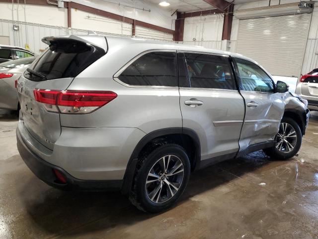 Photo 3 from auction – 2019 TOYOTA HIGHLANDER with VIN 5TDBZRFH2KS738981