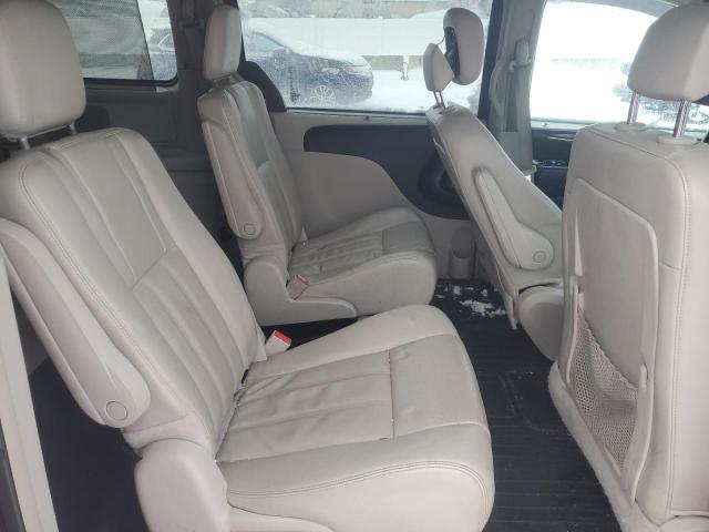 Photo 11 from auction – 2013 CHRYSLER TOWN & COU with VIN 2C4RC1BG4DR802772